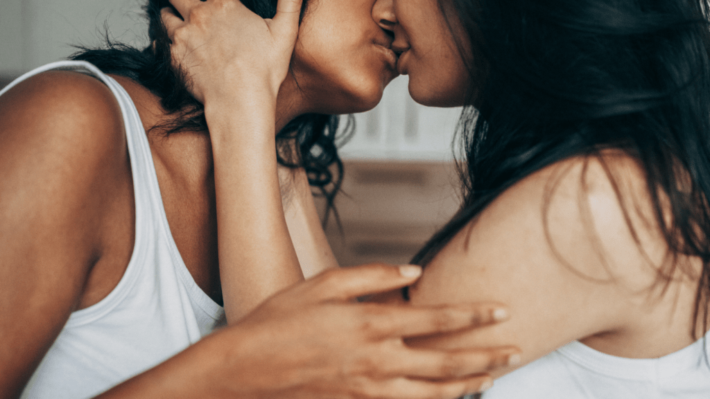An STI Testing Guide for Your Summer of Hooking Up With Everyone