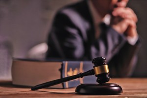 california-judge-calls-out-lawyers-for-submitting-fictional-ai-generated-legal-briefs